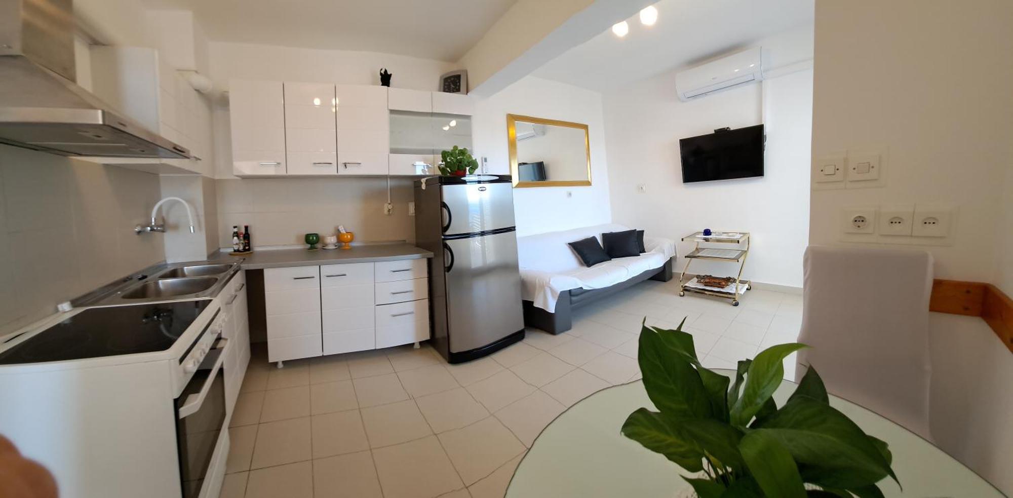 Angie - Marjan Hill Apartman Split